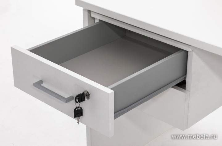 мебель для персонала Tour wood