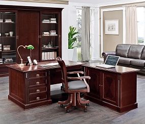 кабинет директора Doge