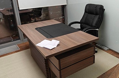 БИЗНЕС ФАБУЛА