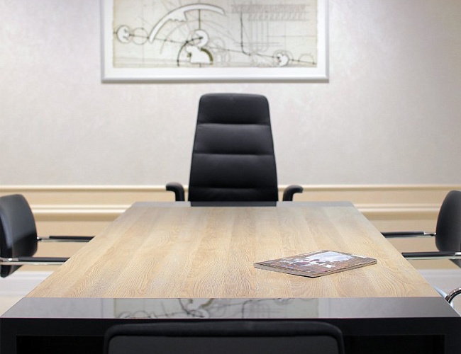 фото столы переговоров Лава №5