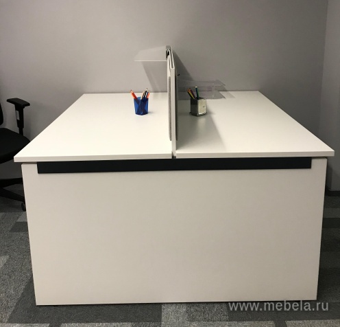 мебель для персонала Tour wood